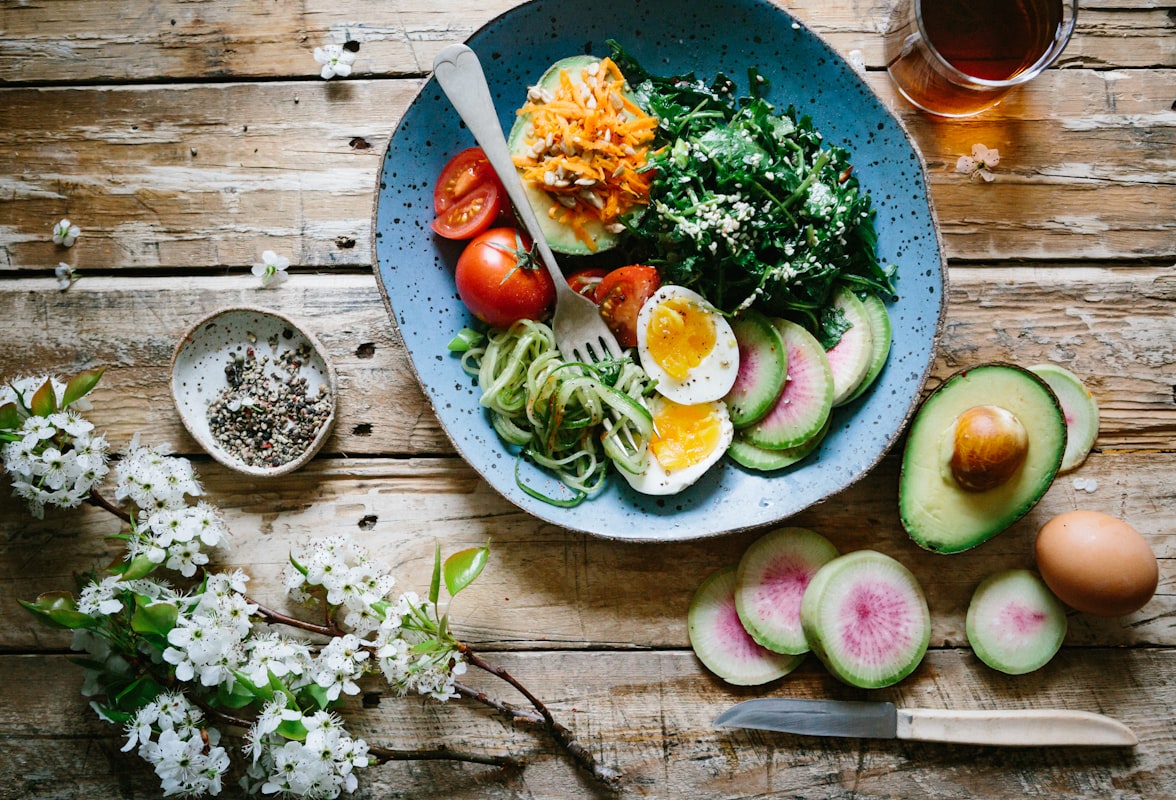 Five-day meal plan guide with preparation steps
